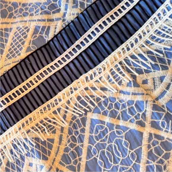 Gianni Bini Tiered blue dress size 4 - Picture 15 of 16